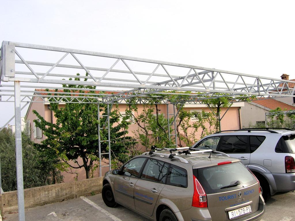 Apartments Sokolovic Krk Town Exteriér fotografie